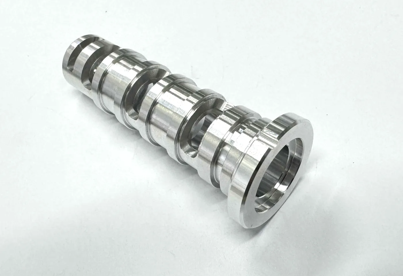 Flanged Distributor Spool